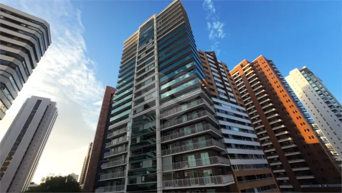 Apartamento com 3 quartos à venda em Aldeota - CE