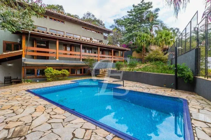 Casa com 6 quartos para alugar, 450 m² por R$ 9.980/mês - Serra da Cantareira - Mairiporã/