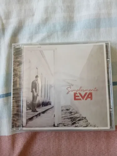 Cd banda eva simplesmente novo lacrado