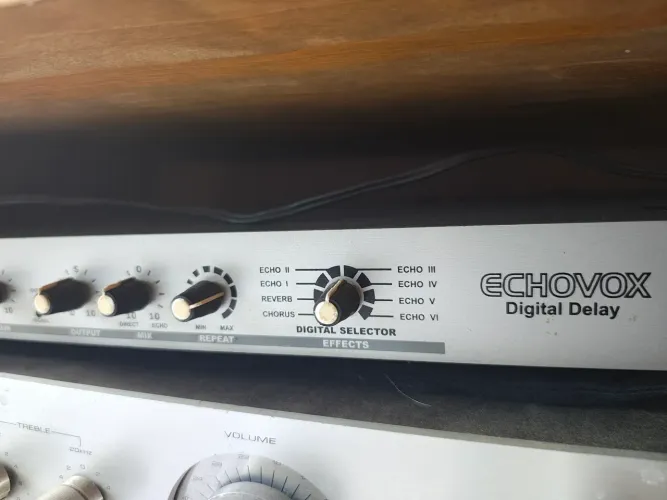 Processador efeito de voz Echovox  voxman
