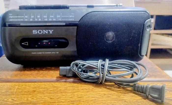 Rádio AM/FM/Cassete Sony CPM-155