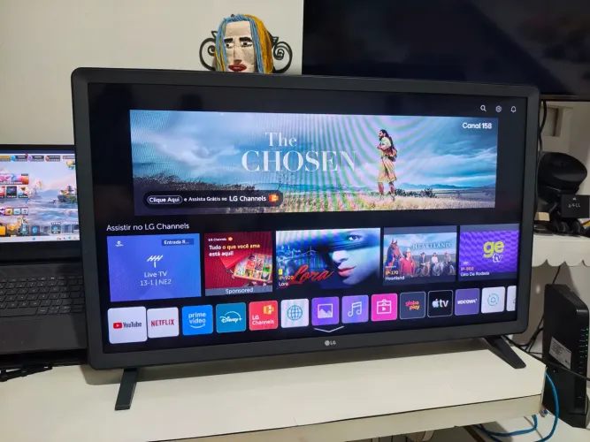 Smart TV LG 32" super nova. 100% funcionando. Com som alto e imagem HD 720p.