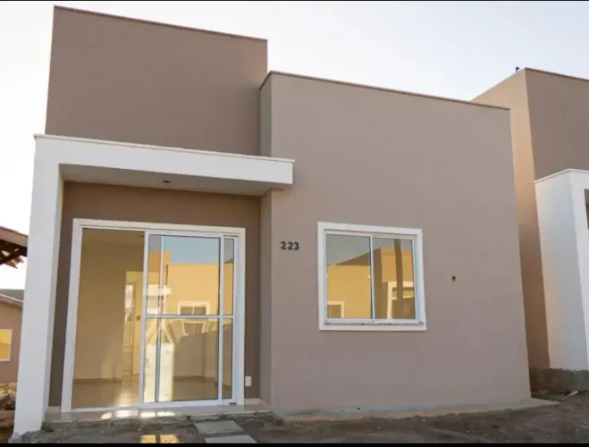 Casa no Condomínio Parque Real (Tomba) - Contrato de Gaveta