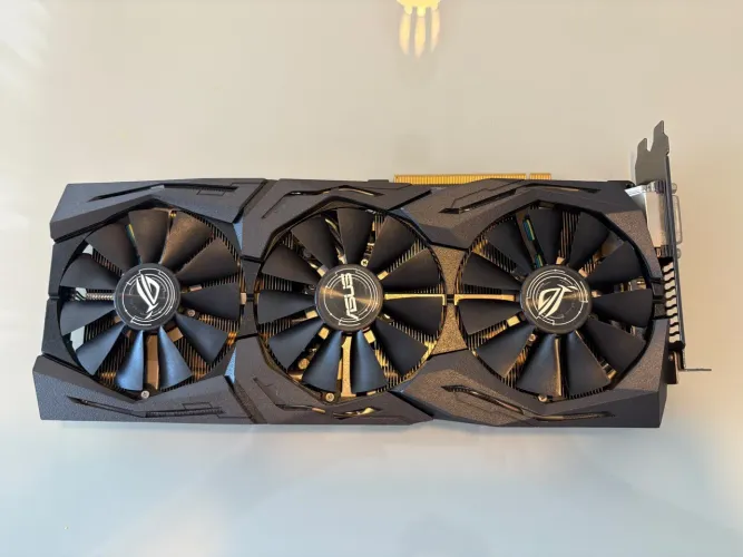 Asus Strix GTX 1060 condições perfeitas