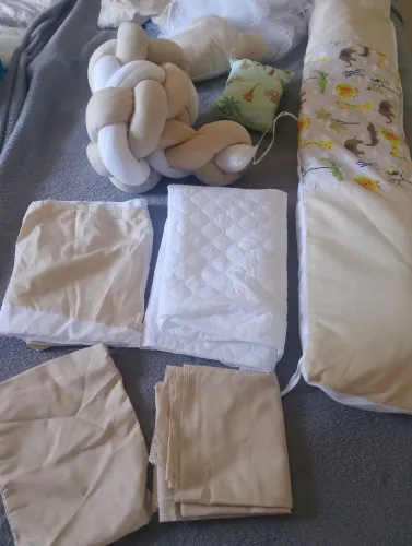 Kit berço tema safari. Unissex. Cor bege claro