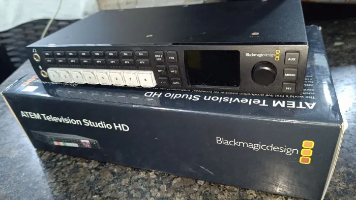  ATEM Television Studio HD, BlackMagic. 