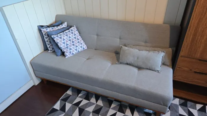 Sofa Cama Madri 1.80m + Almofadas
