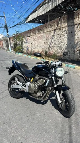 Hornet 600