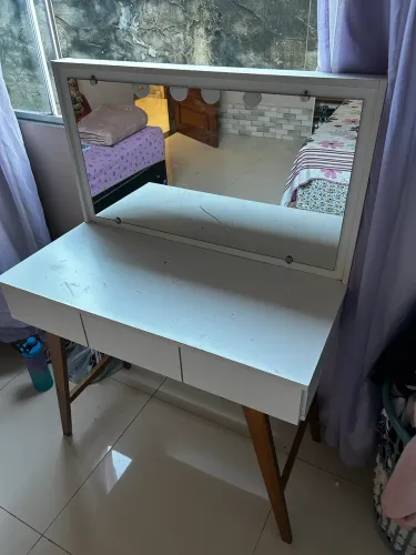 Mesinha Camarim