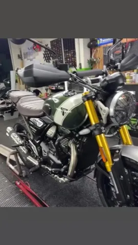 Scrambler 400X Impecável