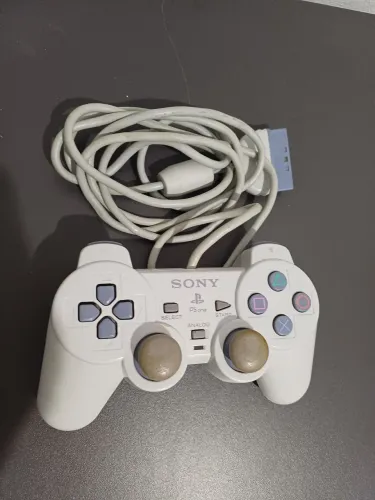 PLAY 1 - CONTROLE
