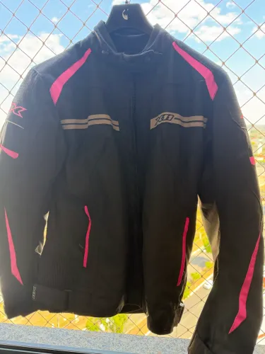 Jaqueta motocicleta feminina