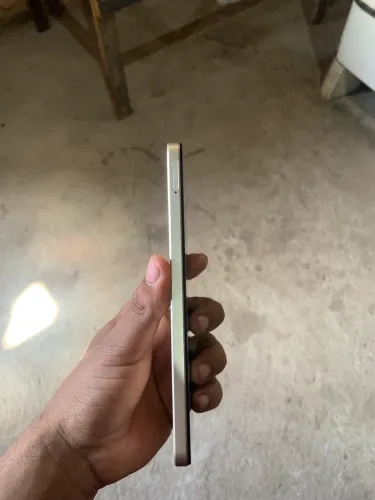 Realm note 70 semi novo 