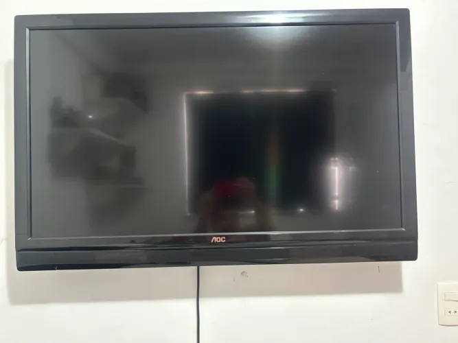 TV AOC 42 polegadas (pra ir hoje)