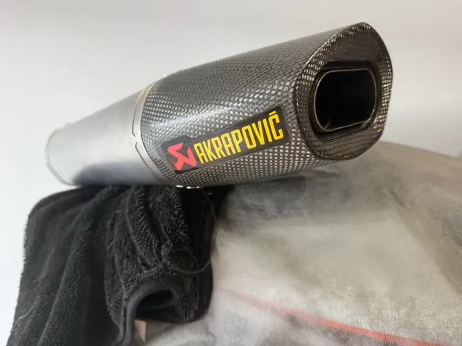 Ponteira Escapamento Akrapovic Cbr600rr Esportiva