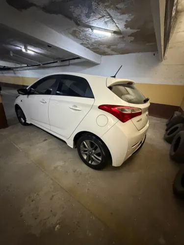 Hyundai HB20 Spicy 1.6 Flex 16V Aut. 2015