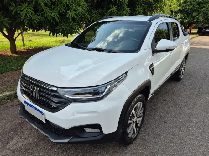Fiat Strada Volcano 1.3 Flex 8V CD Aut. 2023