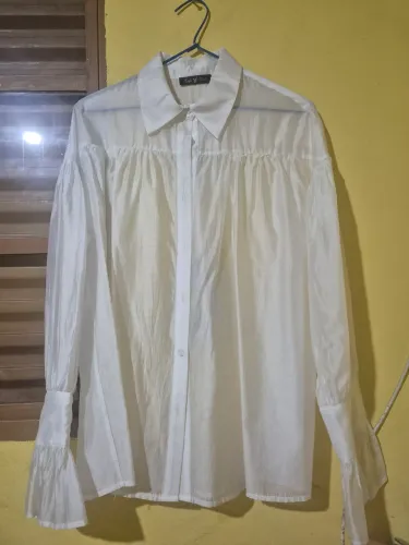 Camisa branca