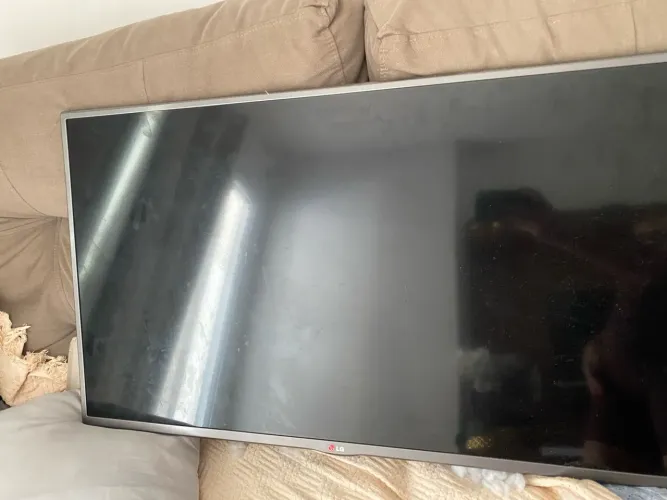 Vendo Tb lG 42 polegas