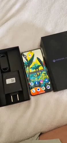 MOTOROLA Signature 