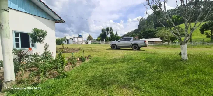Alfredo Wagner- Na bela Serra de Santa Catarina-Sitio com 9500 m² com casa e galpão
