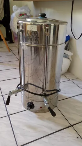 Cafeteira industrial Semi Nova
