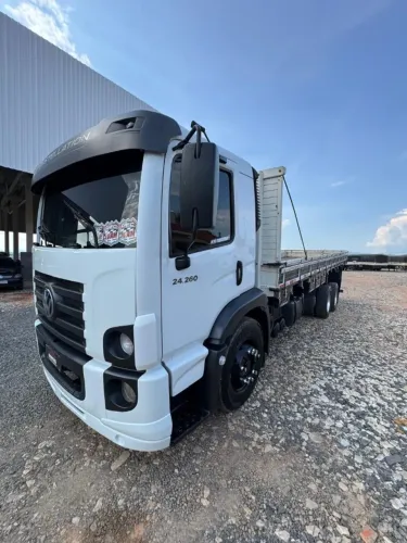 Volkswagen Constellation 24.260 diesel 2022