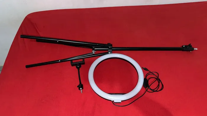 Vendo Ring light iluminador de 12 polegadas com tripé de 2.10 metros