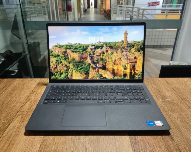 Notebook Dell | Core i5 11°geração | SSD 512GB | 8GB RAM | Tela 15.6 IPS | Super Novo