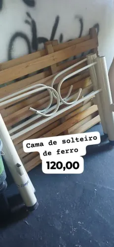 Cama de solteiro