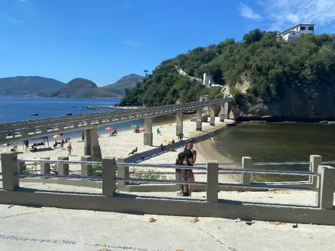 Aptº de 2 Quartos em Boa Viagem - Niterói/RJ