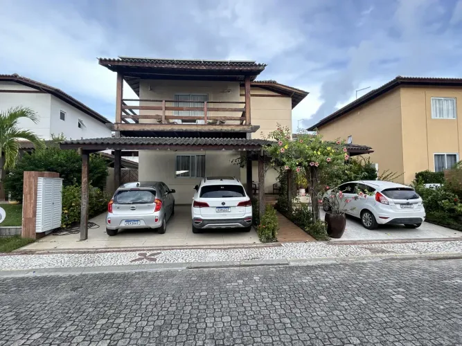 Casa em Condomínio | 4 Quartos | 2 Suítes | Residencial Cabo da Roca | Priscila Dutra