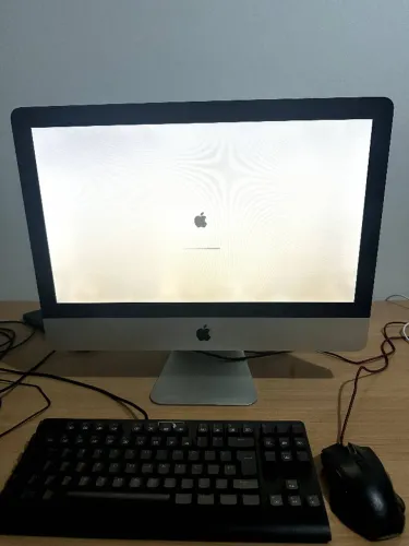 iMac 21,5 Polegadas (Final de 2009)