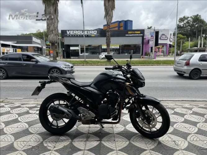 YAMAHA FAZER FZ25 ABS