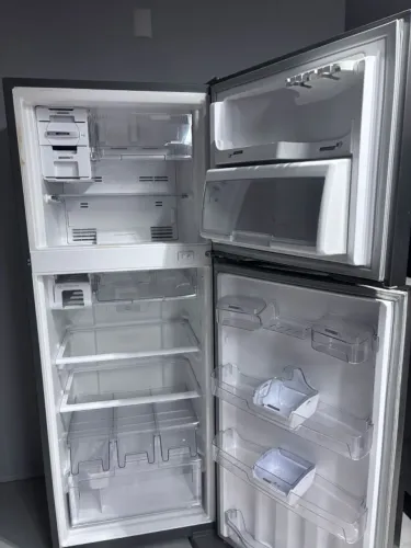 Refrigerador Brastemp 2 portas Frost Free 429l smart ice