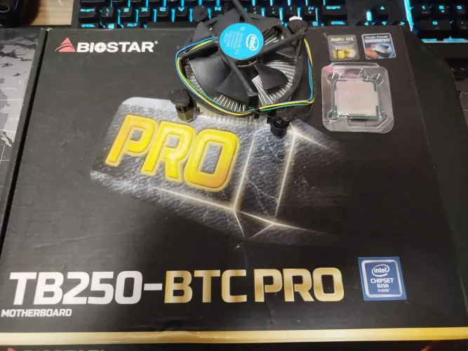 Kit mineraçao Placa mae biostar Tb 250 Btc + processador pentium G4560