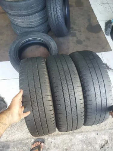 Pneu 205/70R15 meia vida!