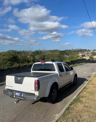 Nissan Frontier SV At.cd 4X4 2.5 TB Diesel Mec. 2014