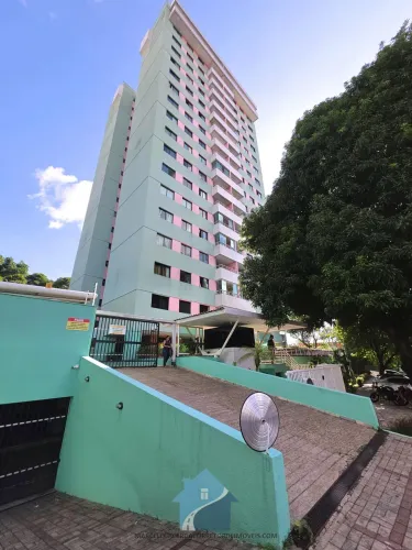 Apartamento no Condomínio Eldorado Park - Parque 10 de Novembro