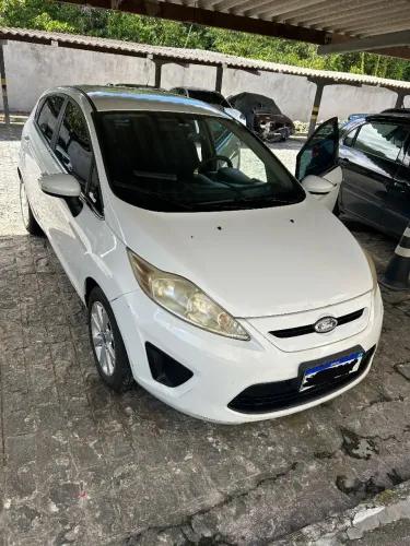 Ford Fiesta SE 1.6 16V Flex 5P 2013