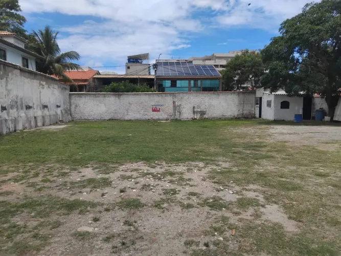 Terreno à venda a 200 metros na Praia dos Anjos- Arraial do Cabo