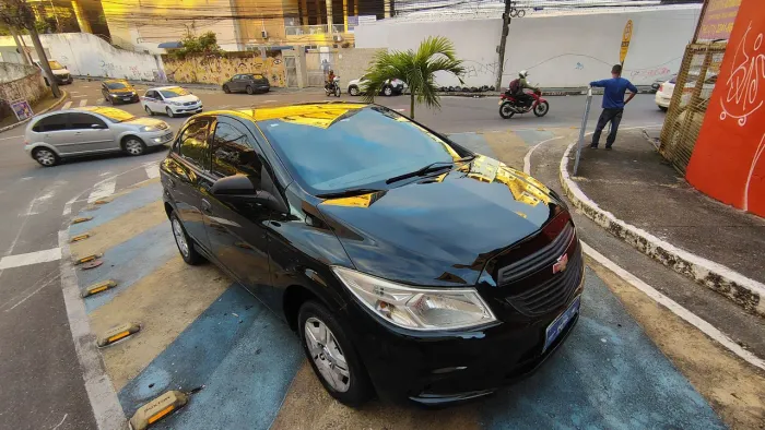Chevrolet Onix Hatch LS 1.0 8V Flex Power Mec. 4P 2016