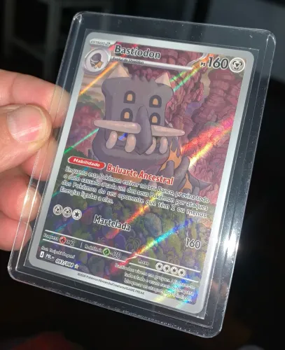 Pokémon Bastiodon 093/084 Ilustração Rara Escuridão Absoluta Impecável + Top Loader