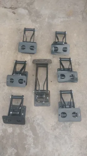 Suporte articulado para TV ou monitor.