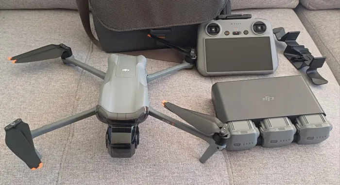 Drone mavic air 3 conbu fly mory controle com tela beg 20km de distância 46mi de voo novi