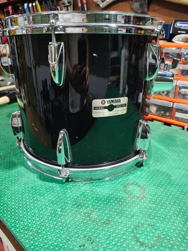 Ton 12" Yamaha 8000 (Tour Custom)  Black Piano