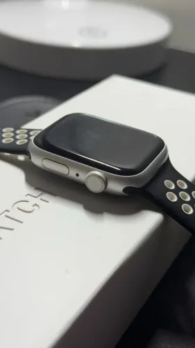Apple Watch S8 45mm