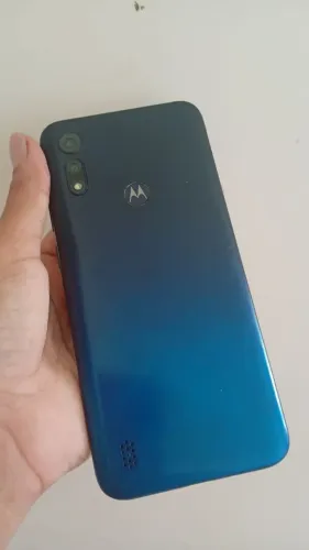 Celular moto e6s