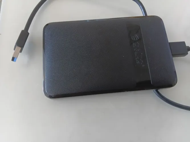 HD Samsung 320GB, com case Orico.