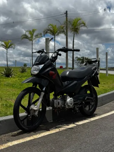 Honda pop110i 2022 - conservada econômica e Documenta